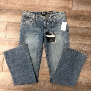 NWT Squeeze Jeans - 9/10